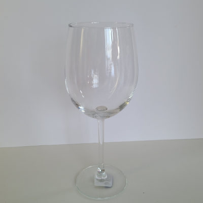 wine glasses x4